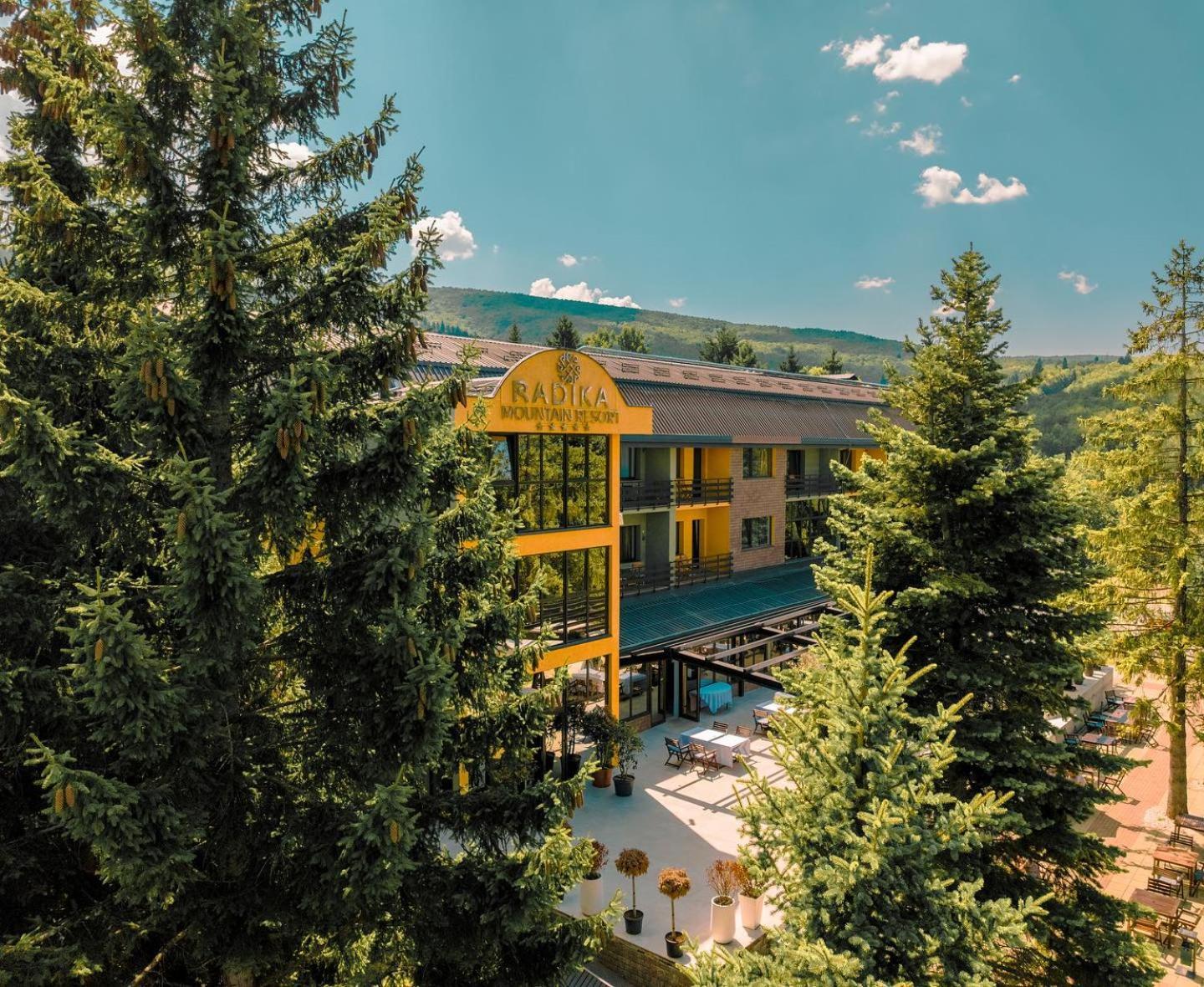 Radika Mountain Resort Mavrovo Exterior photo