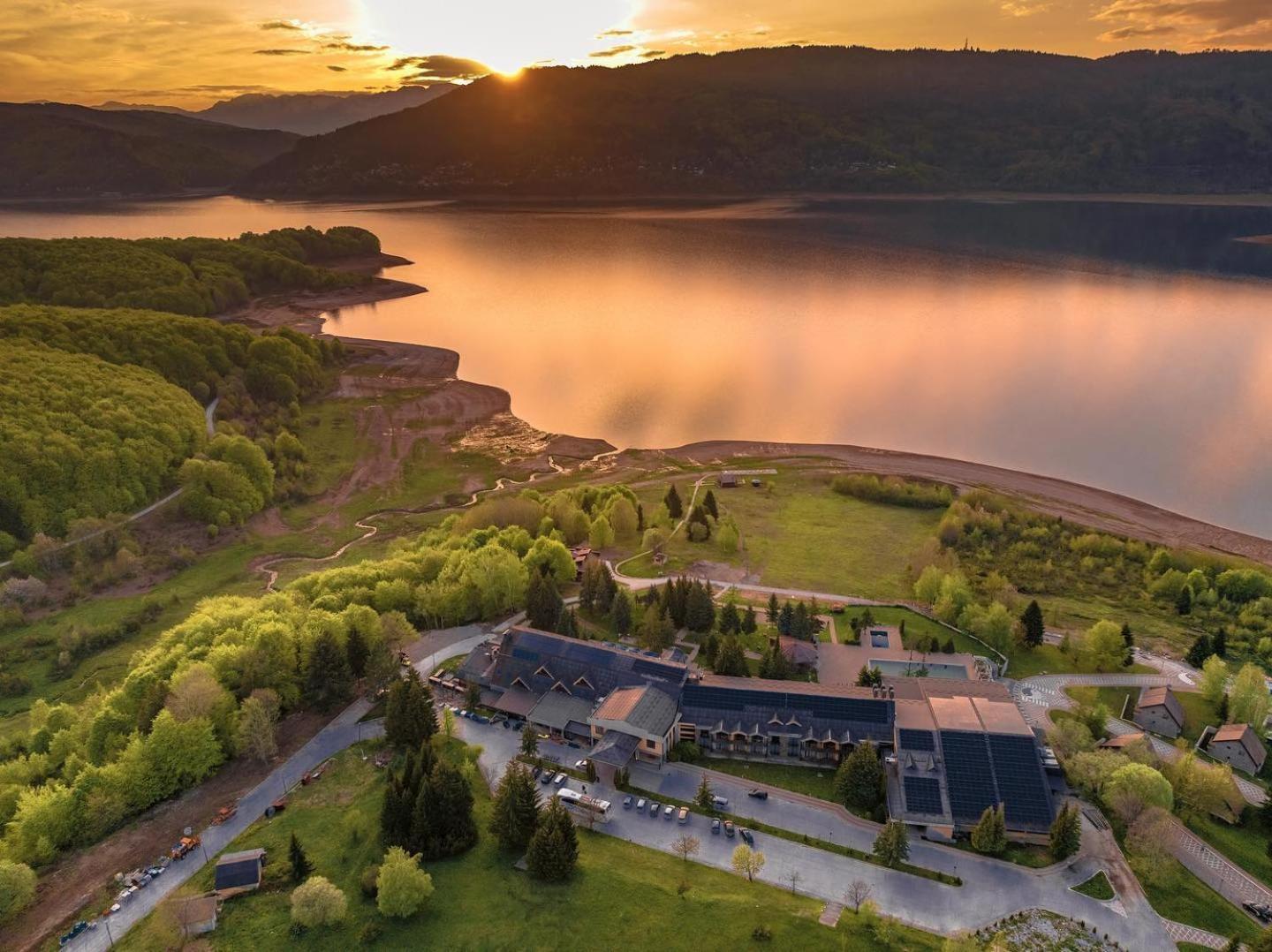 Radika Mountain Resort Mavrovo Exterior photo